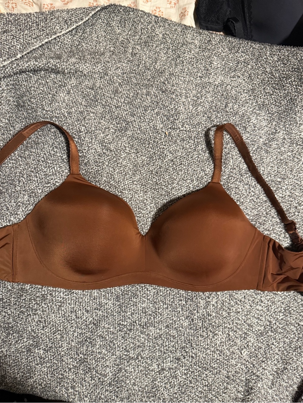 Wire-Free Smoothing T-Shirt Bra
- Brown